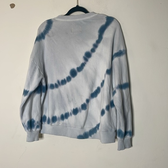 AE blue white soft medium sweatshirt​ - Picture 2 of 4